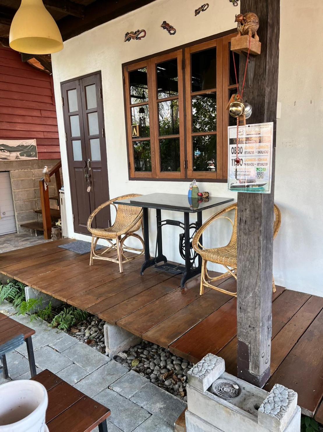 ครูหนูบ้านพัก แหลมงอบ Krunou Baanpak Trat Exteriör bild