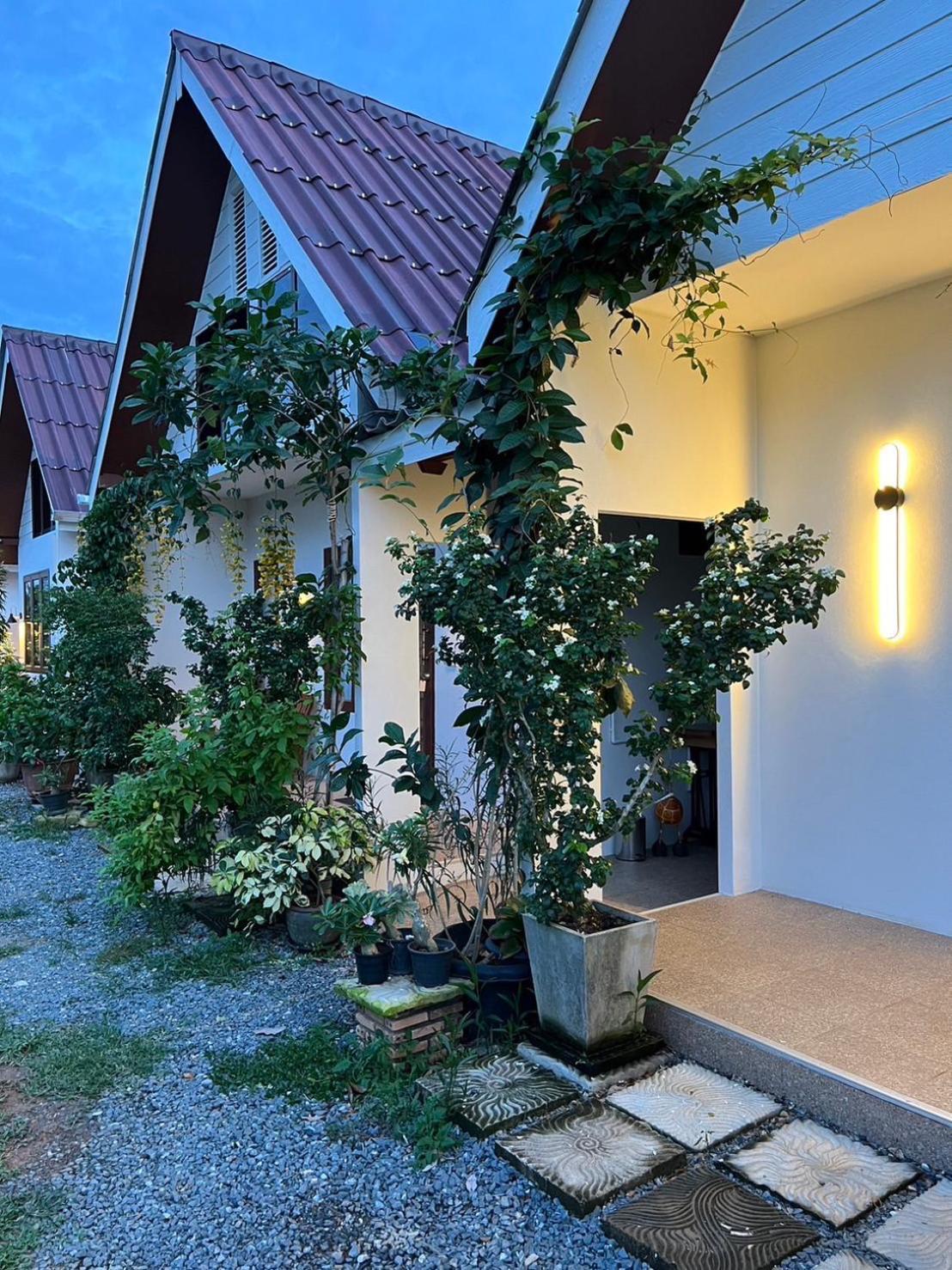 ครูหนูบ้านพัก แหลมงอบ Krunou Baanpak Trat Exteriör bild